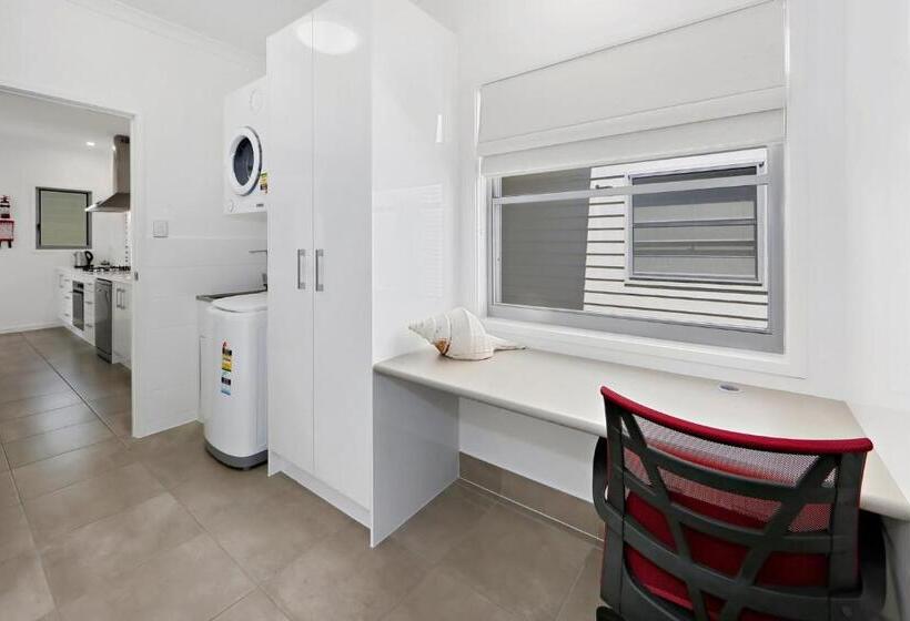 Дом 2 Спальни, Woodgate Beach Houses