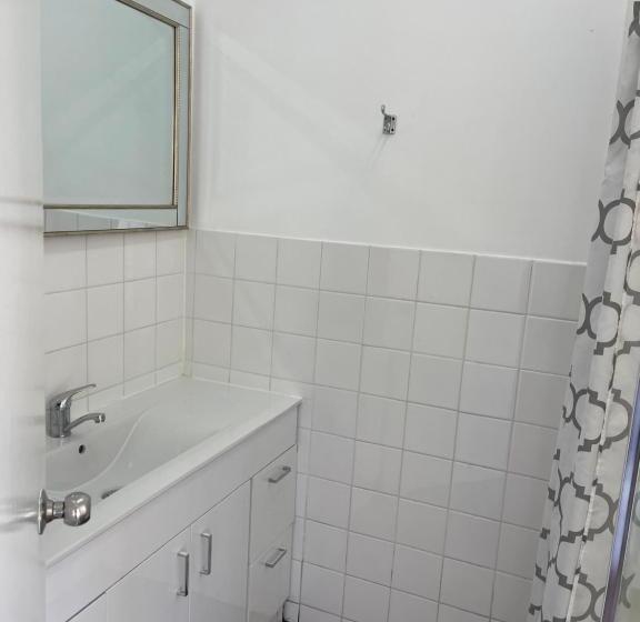 آپارتمان 2 خوابه, Tamworth Lodge Motel