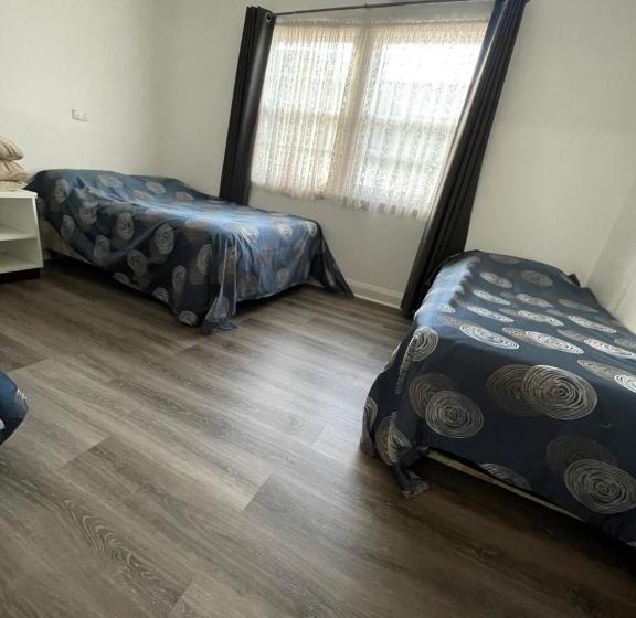 آپارتمان 2 خوابه, Tamworth Lodge Motel