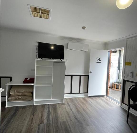 Quarto Estandar para Deficientes Físicos, Tamworth Lodge Motel