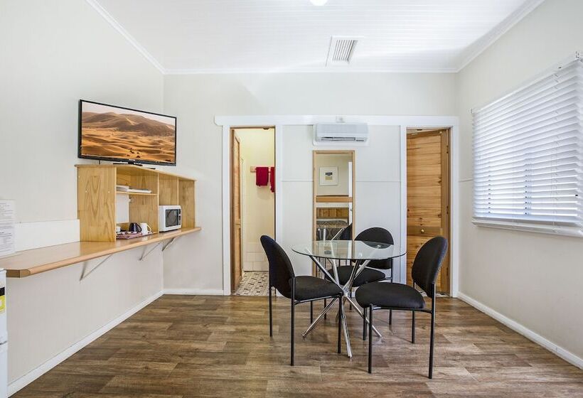Quarto Economy, Tamworth Lodge Motel