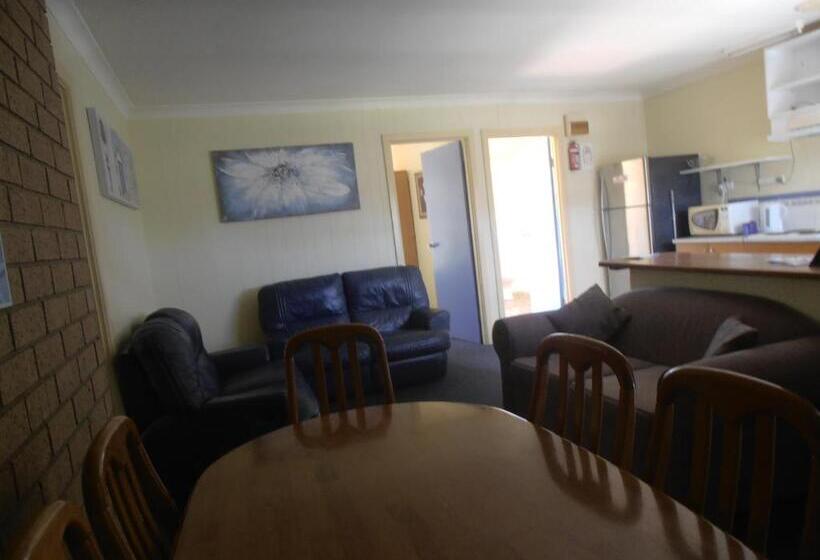 חדר סטנדרט נוף לגינה, Top Of The Lake Holiday Units