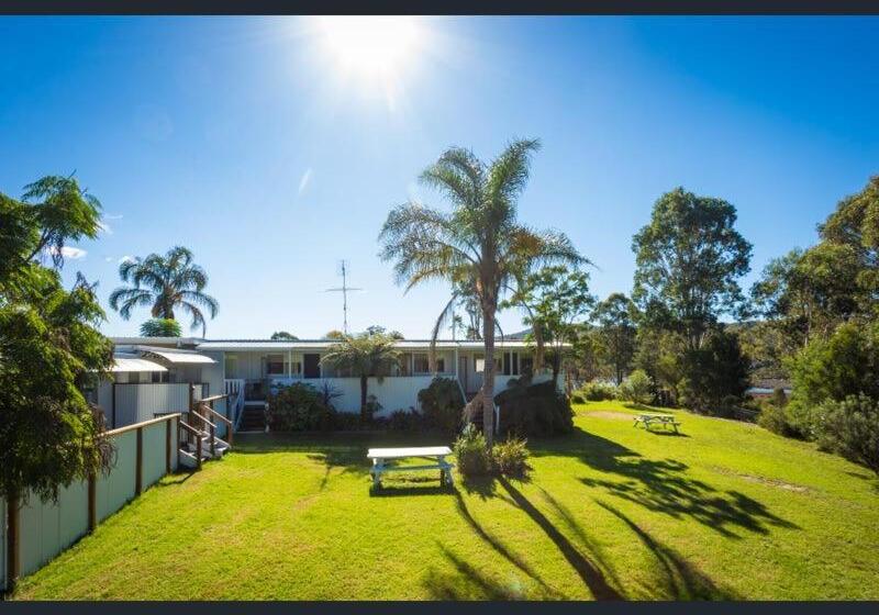 דירת חדר בקומת קרקע, Top Of The Lake Holiday Units