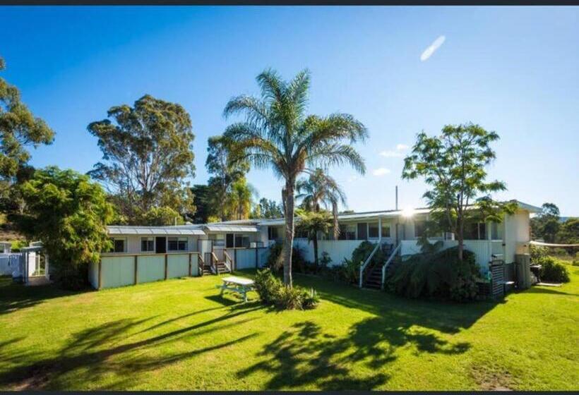 דירת חדר בקומת קרקע, Top Of The Lake Holiday Units