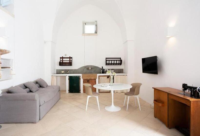 سوئیت پرزیدنت, Masseria Borgo Mortella