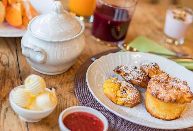 带1个卧室的公寓, 13 Comuni Ristorante E Albergo