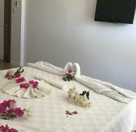 חדר סטנדרט, Altunakar 1