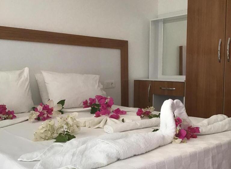 חדר סטנדרט, Altunakar 1