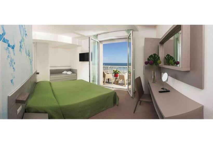 オーシャンビューのスーペリアトリプルルーム, Beaurivage