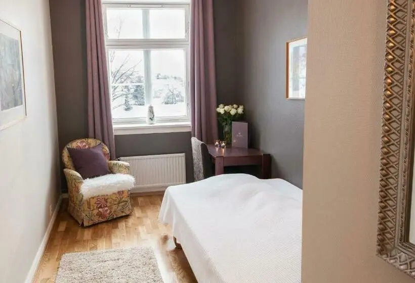 اتاق استاندارد یک نفره, Brattrein Hotell   Unike Hoteller