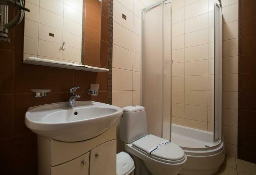 غرفة كومفورت, Gala