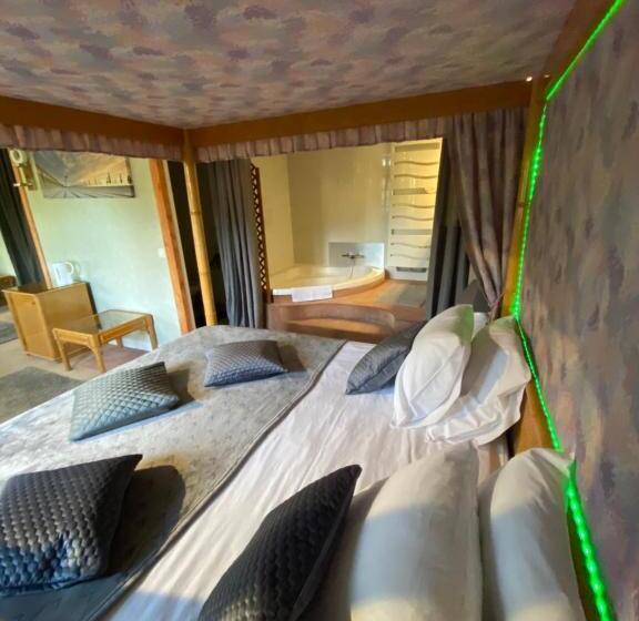 스위트 킹사이즈 침대, Le Relais Du Haras   Deauville