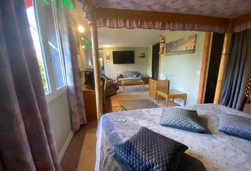 스위트 킹사이즈 침대, Le Relais Du Haras   Deauville