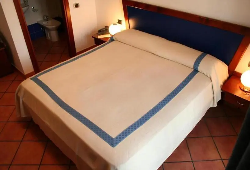 スタンダードトリプルルーム, Locanda Dei Trecento