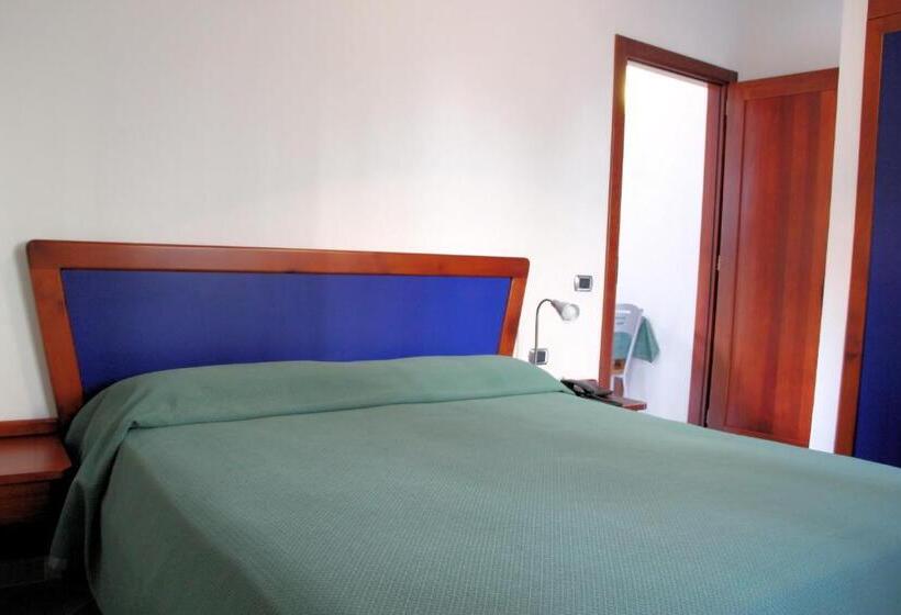 带1个卧室带花园景观的公寓, Locanda Dei Trecento