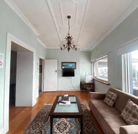 디럭스 스위트, Stella S Dromana