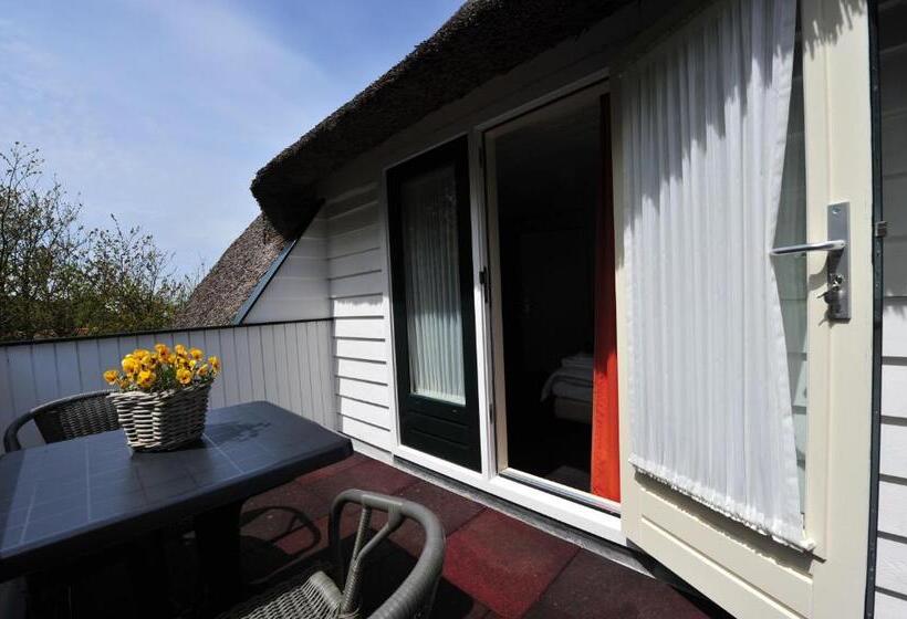 スタンダードルーム, T Streefkerkse Huis