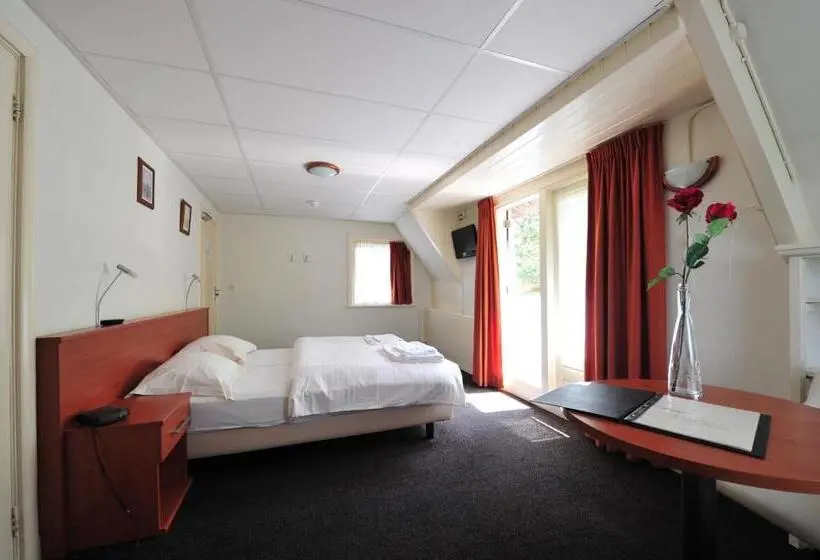 Standard Room, T Streefkerkse Huis