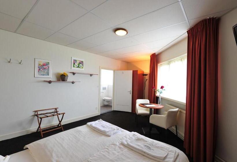 スタンダードルーム, T Streefkerkse Huis