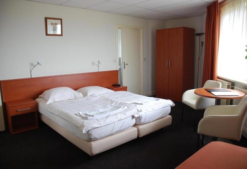 חדר משפחתי, T Streefkerkse Huis