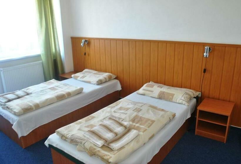 Номер Стандарт, Tatrawest