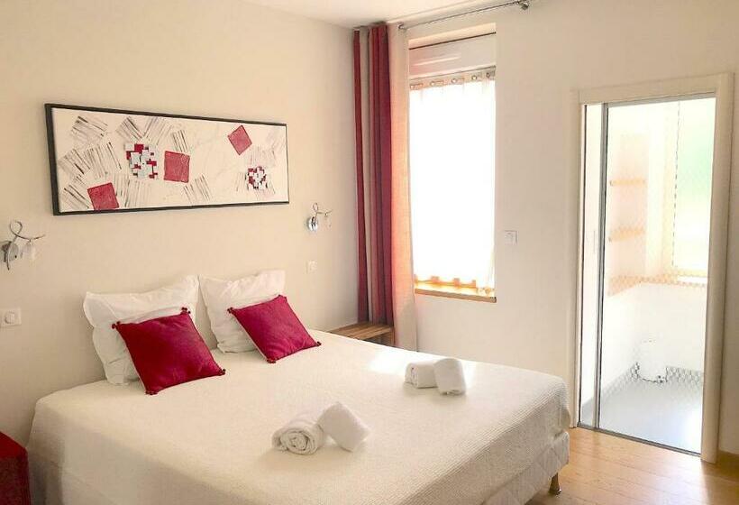 غرفة قياسية, Villa Elisa M