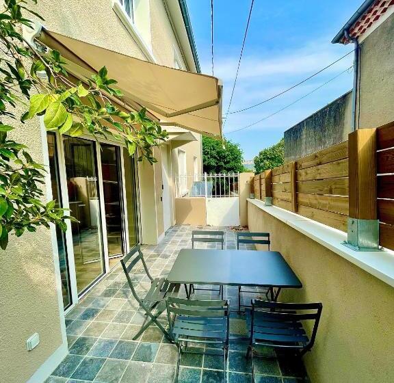 شقة غرفة واحدة, Villa Elisa M