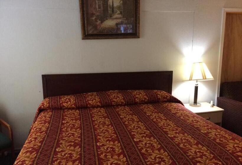 Номер Стандарт 2 Двуспальные Кровати, Relax Inn Goldthwaite