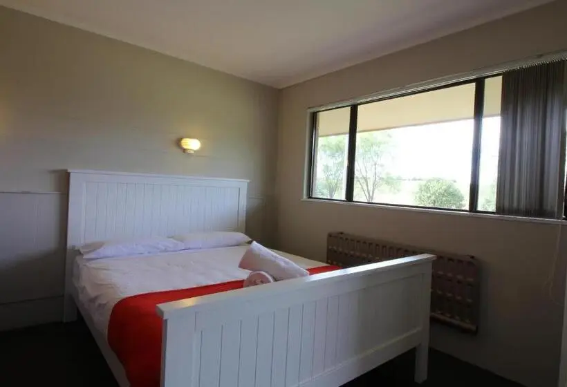 ファミリールーム, Snowy Mountains Resort And Function Centre