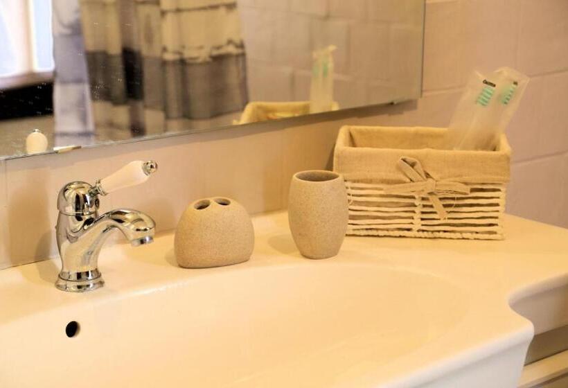 חדר דלוקס, Chateau Du Bu