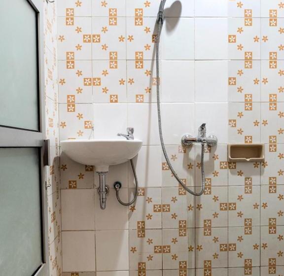 اتاق استاندارد, Oyo 2912 Graha Minda Syariah