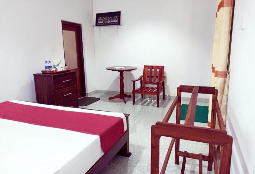 Номер Deluxe, Sath Rest