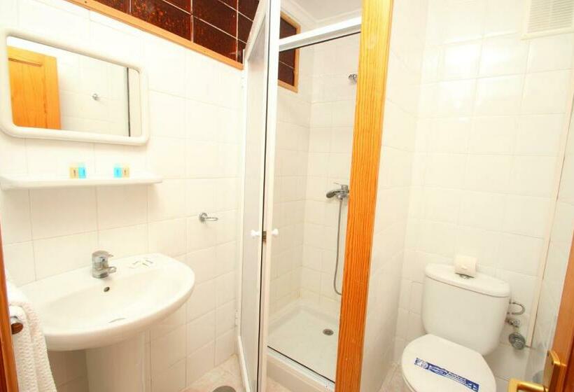 Апартаменты 1 Спальня Вид на Бассейн, Apartamentos Strelitzias