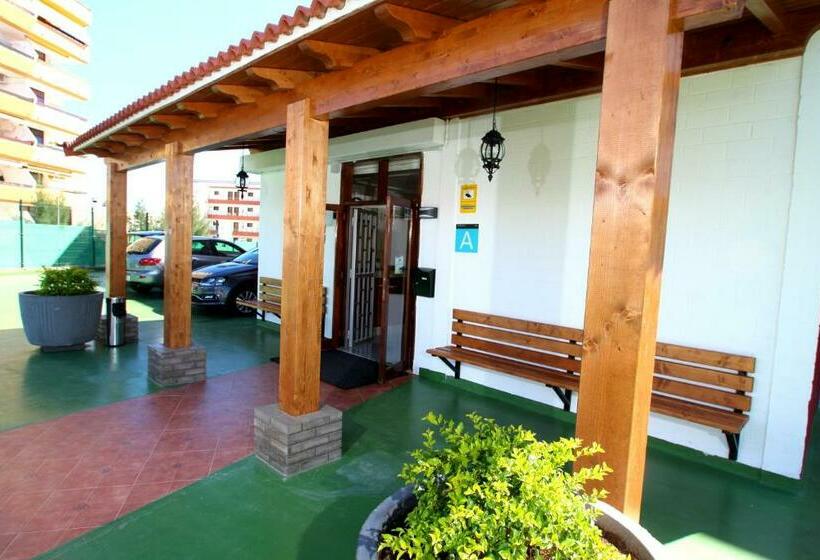 带1个卧室带泳池的公寓, Apartamentos Strelitzias