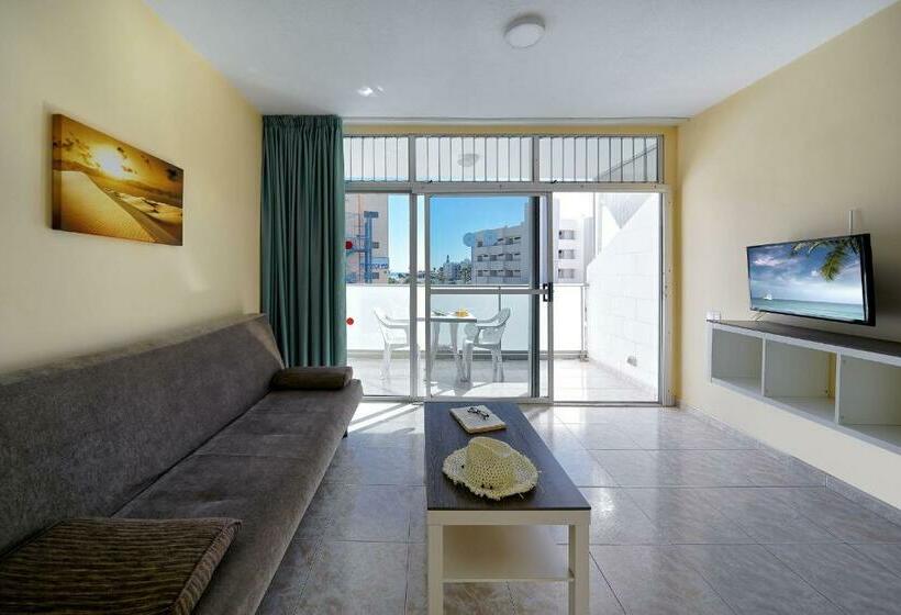 带1个卧室带泳池的公寓, Apartamentos Strelitzias