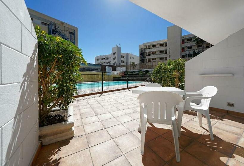 带1个卧室带泳池的公寓, Apartamentos Strelitzias