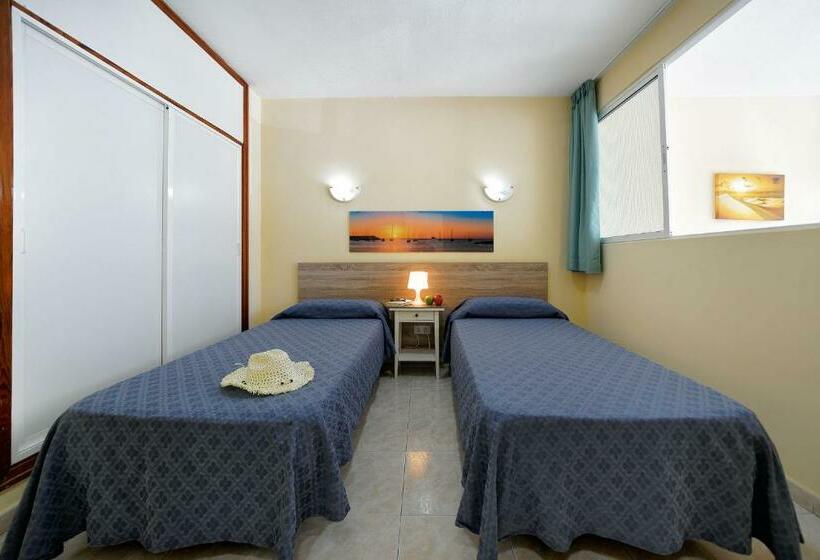 带1个卧室带泳池的公寓, Apartamentos Strelitzias