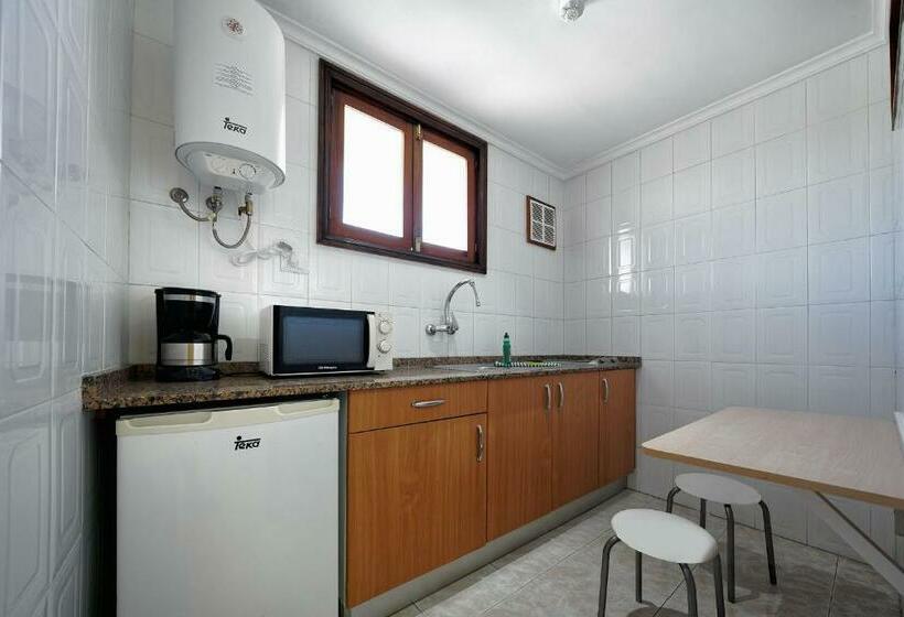 带1个卧室带泳池的公寓, Apartamentos Strelitzias