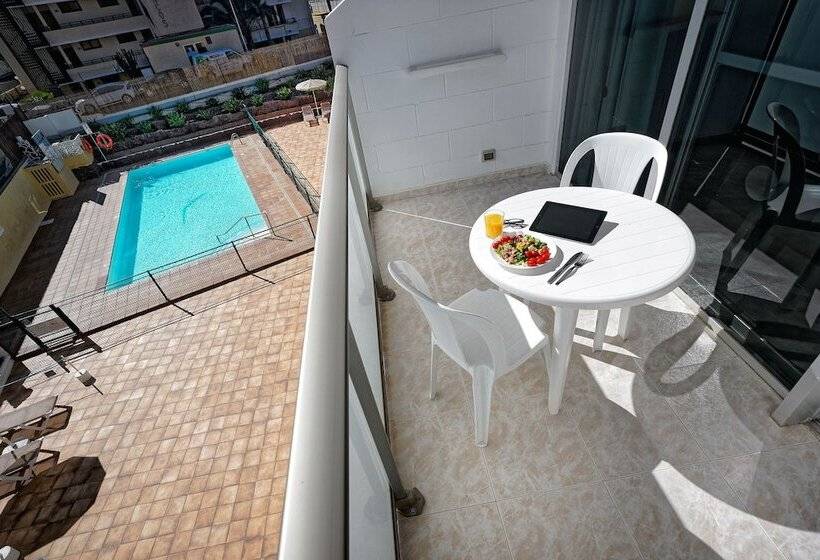 带1个卧室带泳池的公寓, Apartamentos Strelitzias