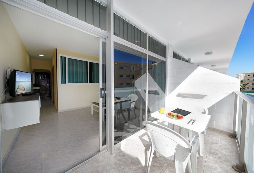 Apartamento 1 Quarto Vista Piscina, Apartamentos Strelitzias