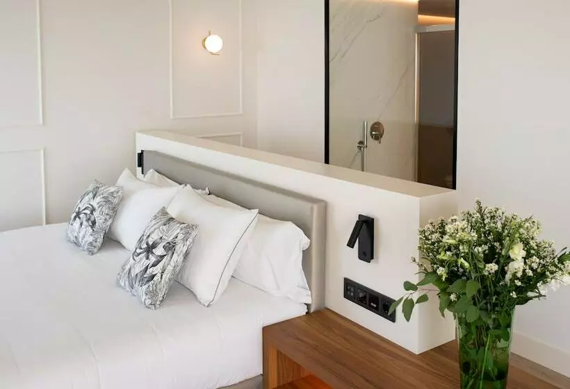 Deluxe Suite Sea View, Arrecife Gran Hotel & SPA