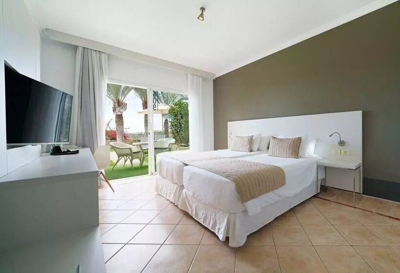 ゴルフビュースタンダードルーム, Bull Vital Suites & Spa Boutique Hotel - Adults Only