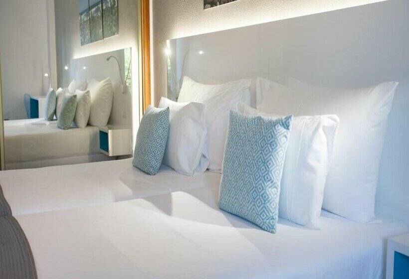 آپارتمان 1 خوابه با چشمانداز استخر, Coral Compostela Beach Golf