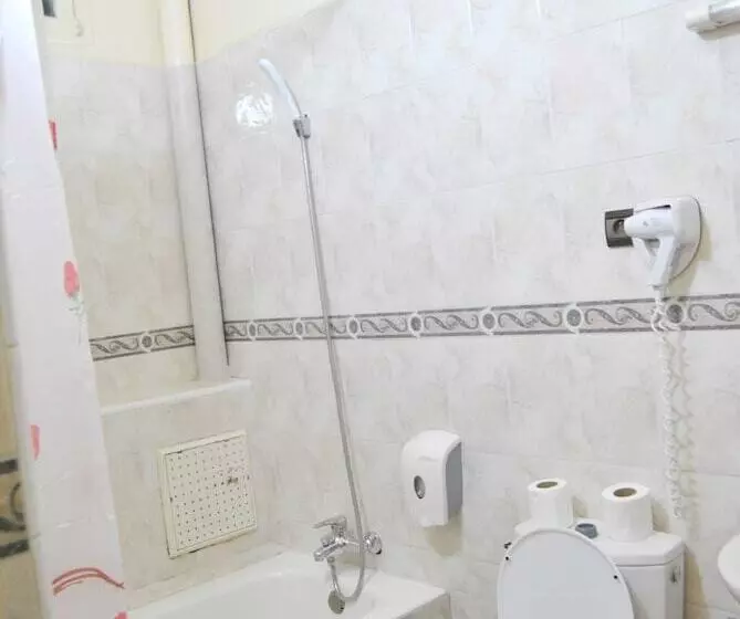 اتاق استاندارد, Al Jasira