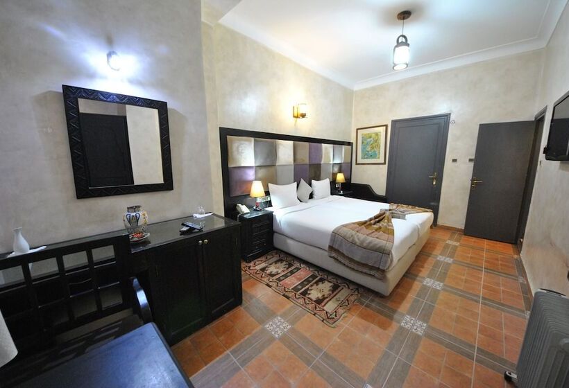 标准间, Al Jasira