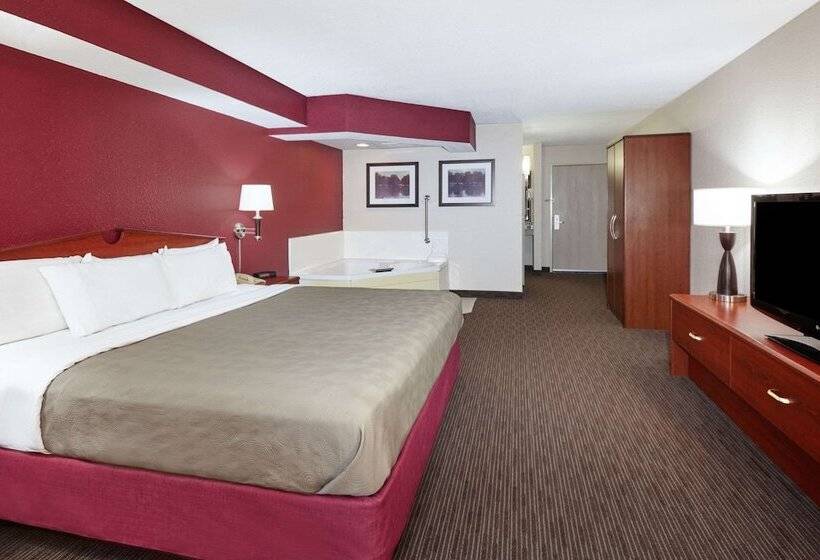 Номер Deluxe, Americinn By Wyndham Douglas/saugatuck