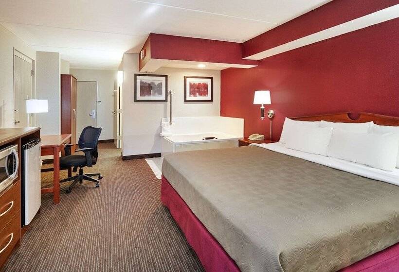Люкс Повышенной Комфортности, Americinn By Wyndham Douglas/saugatuck