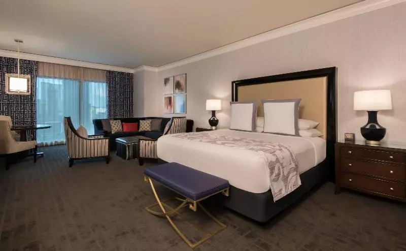 キングサイズベッドのデラックスルーム, Americinn By Wyndham Douglas/saugatuck