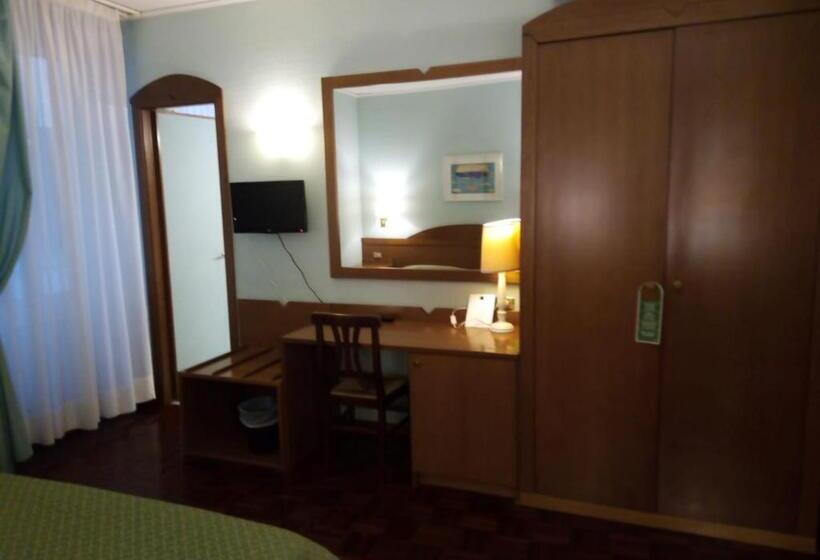 اتاق استاندارد, Arcadia