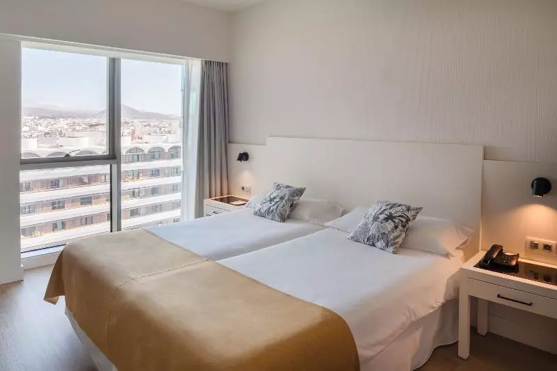 Standard-huone Kaupunkinäkymä, Arrecife Gran Hotel & SPA
